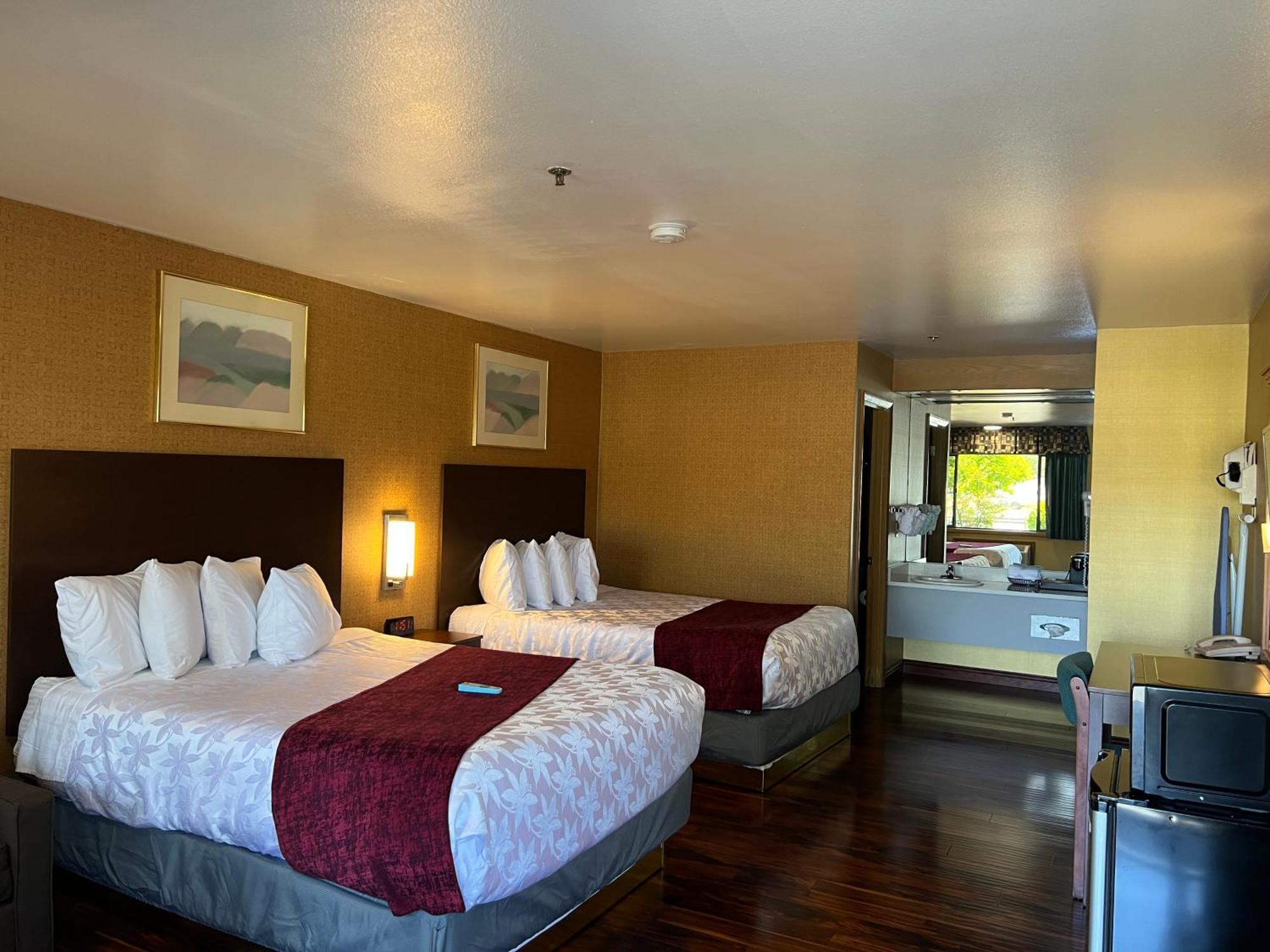 Americas Best Value Inn - Phoenix / Ashland Exterior foto